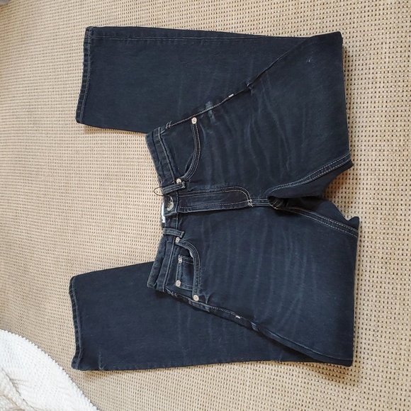 Zara High Rise Mom  jeans - Picture 5 of 6